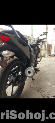 Tvs raider 125 cc